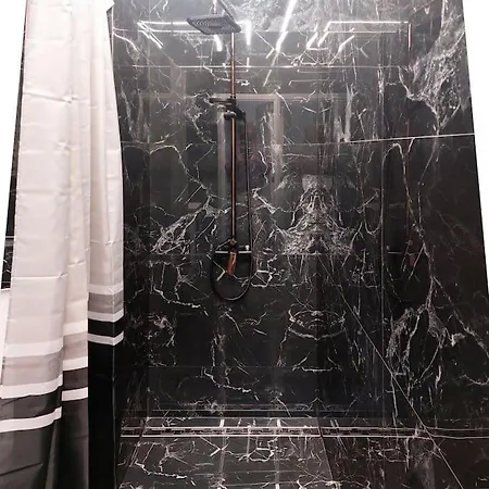 Stilingi Apartamentai Miesto Centre *